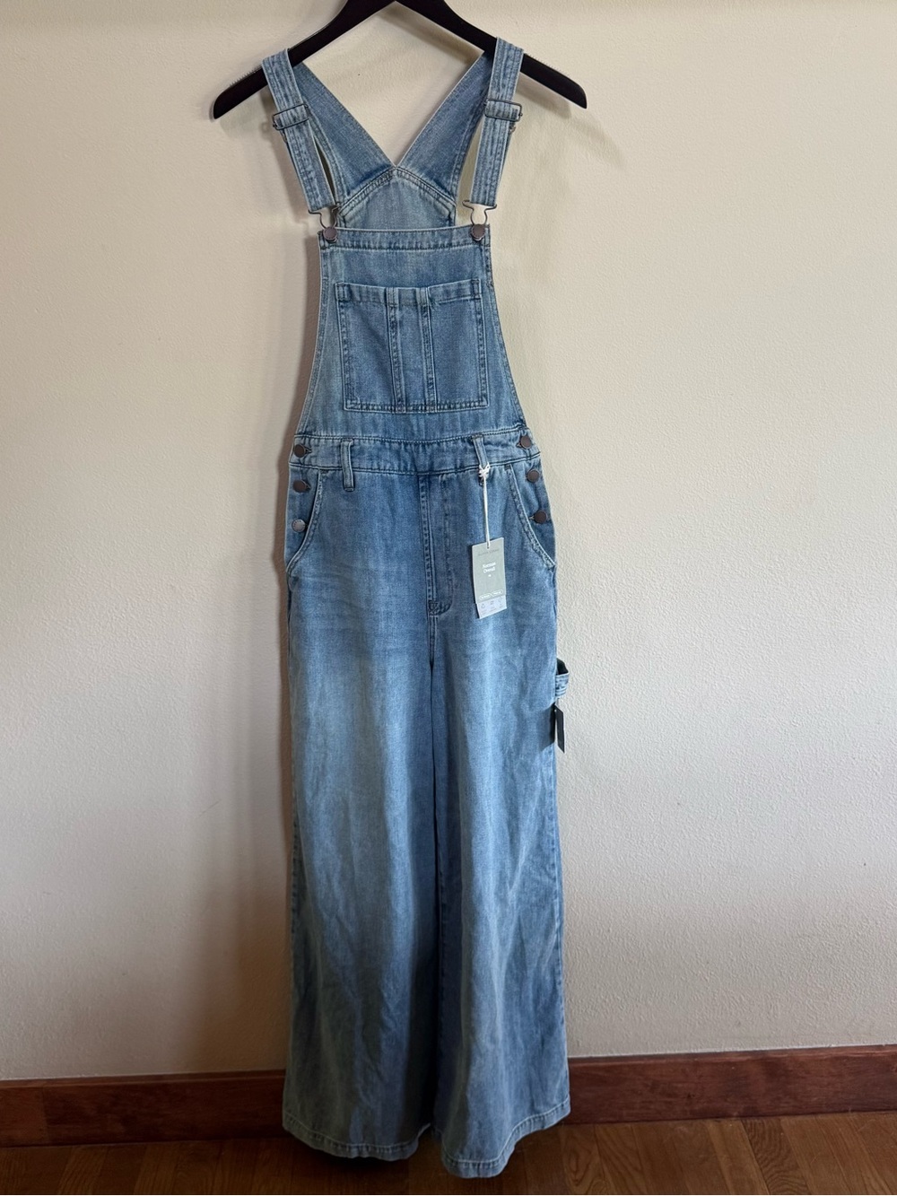 Light Blue Denim Wide-Leg Women's Overalls